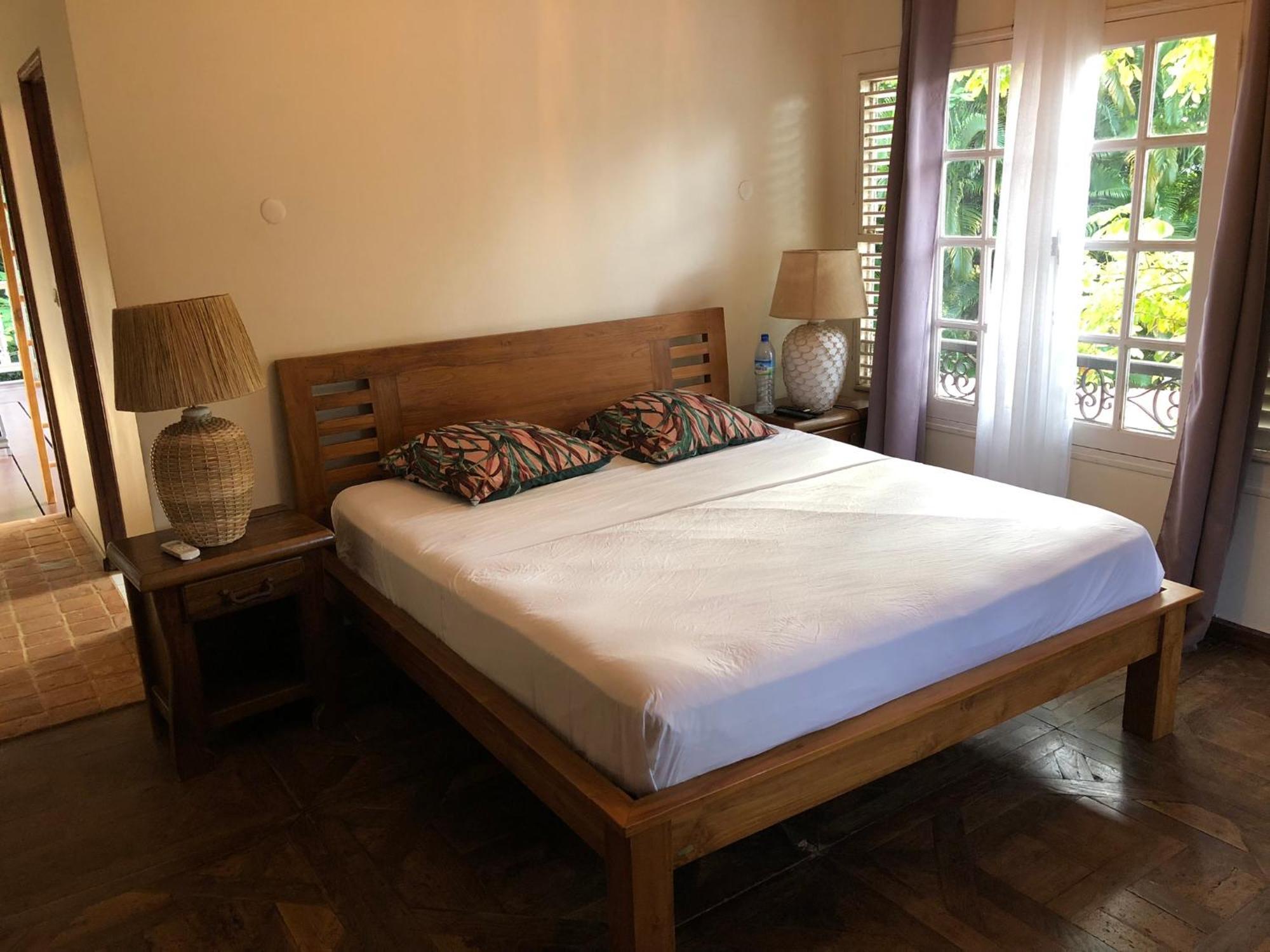 Between Us : Chambres D'Hotes A Saint Joseph Extérieur photo